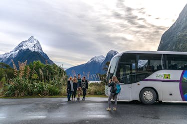 Excursão de ônibus em Milford Sound e experiência de cruzeiro de um dia